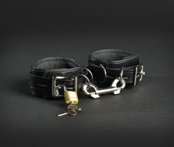 Deluxe Lockable Wrist Restraints