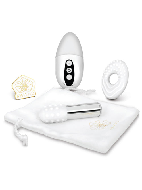 Le Wand Little Pleasures Collection