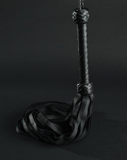 Deluxe Flogger