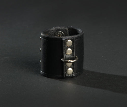 D Ring Ball Stretcher